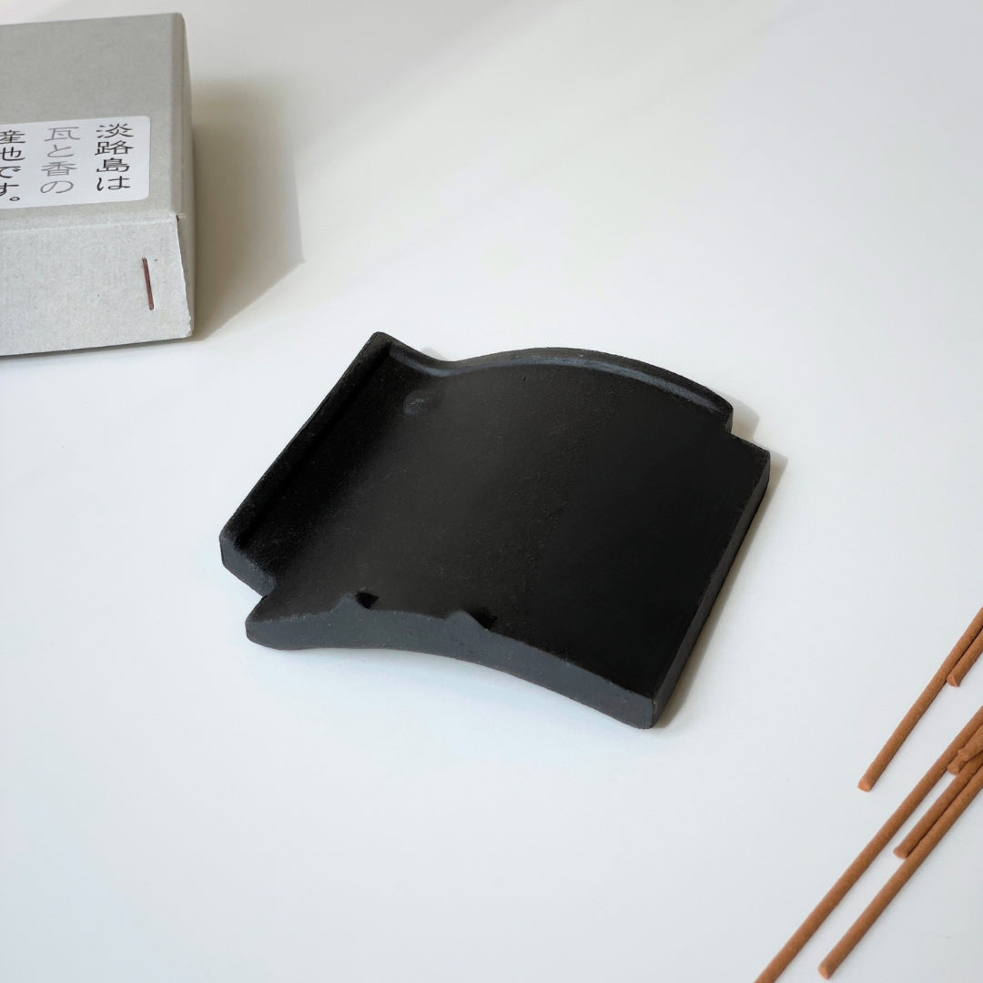Awaji Kawara Tiles Incense Holder 淡路瓦線香座 (Black 瓦黑)